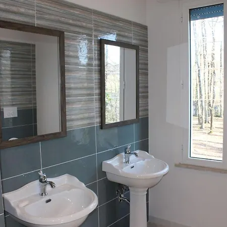 Villa La Casa Bianca *