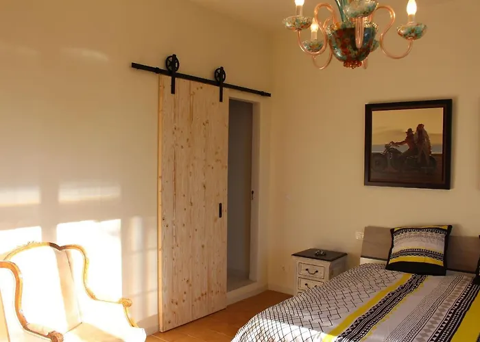فيلة La Casa Bianca